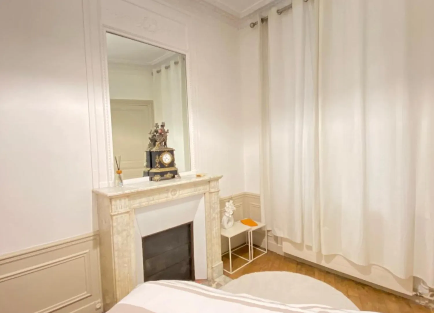 Prive Chic - Tour Eiffel * Paris